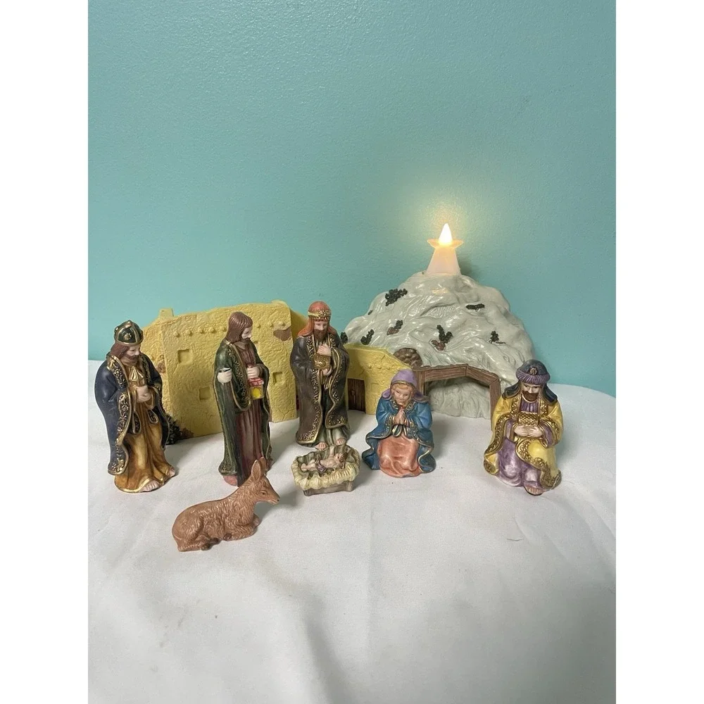Vintage House of Lloyd Christmas Around The World Bethlehem Lighted Nativity '93